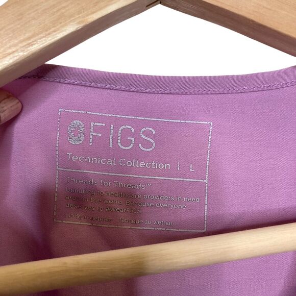 Figs Womens Large Casma Three Pocket Scrub Top Chalk Pink Limited FW1100 Medical - Picture 12 of 12